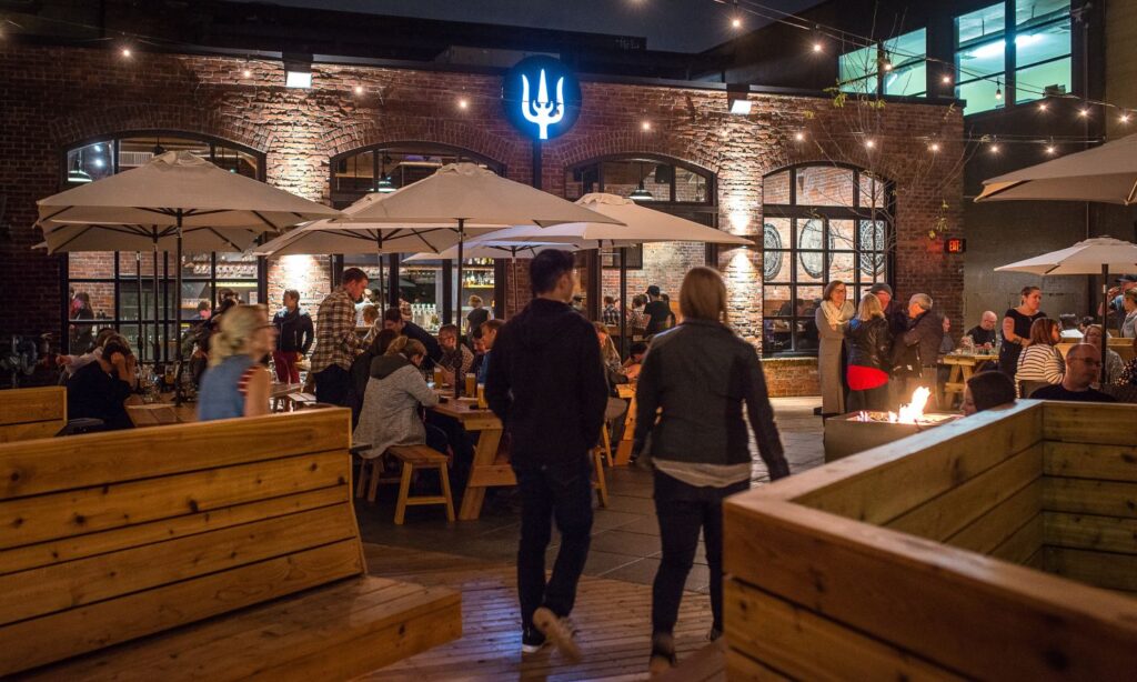 Outdoor Dining in Portland: The Best Bar and Restaurant Patios