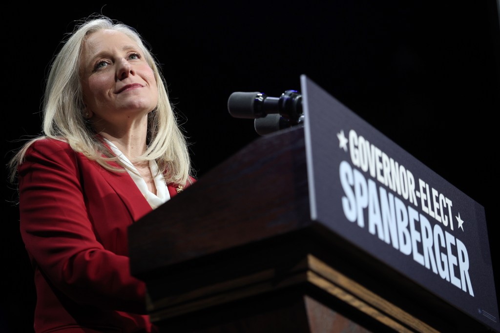 Inaugurations are full of quirks and traditions. Here’s what Gov.-elect Spanberger has planned. – The Virginian-Pilot