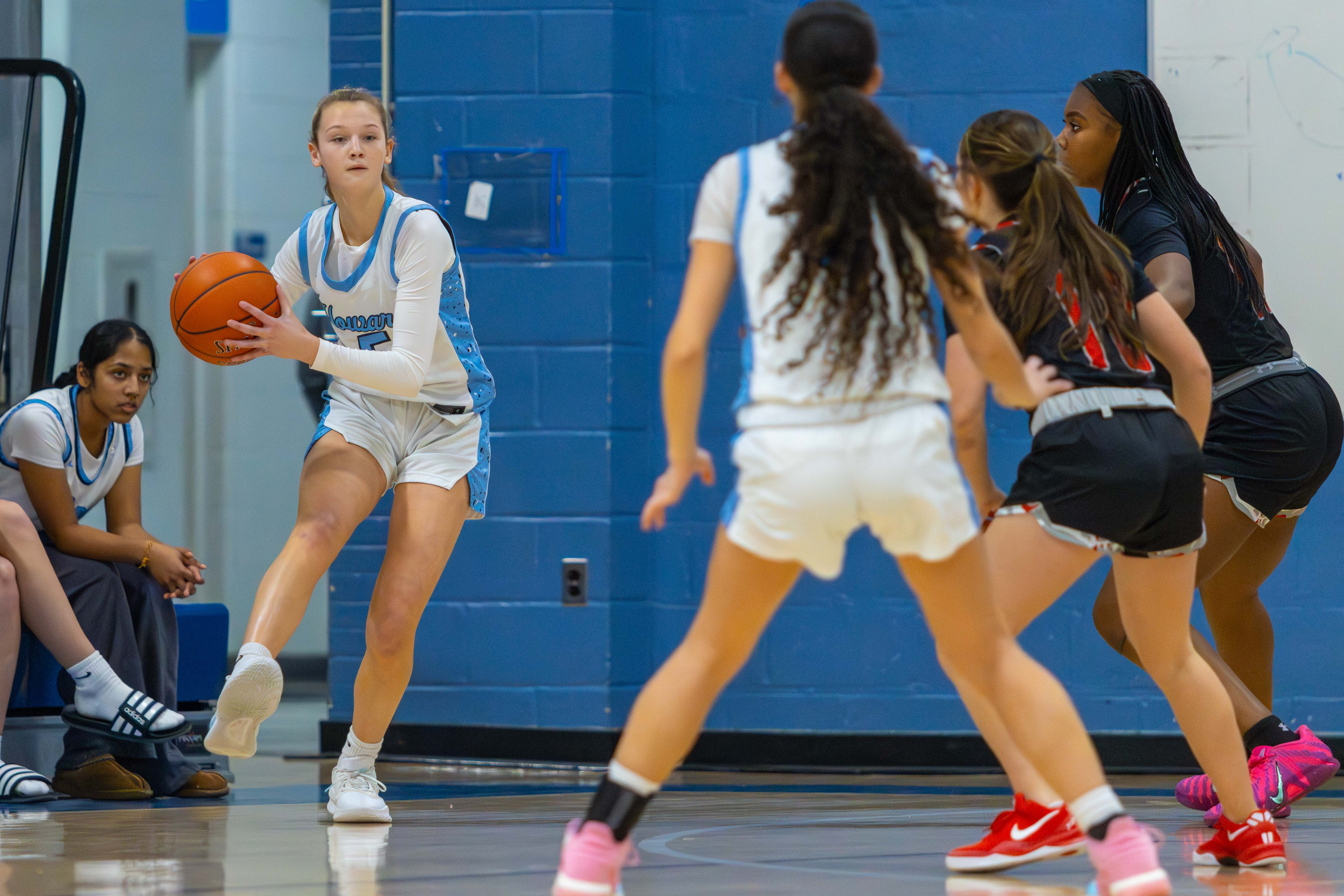 Howard's Kelsey Wimmer fires a pass up court during Wednesday's...