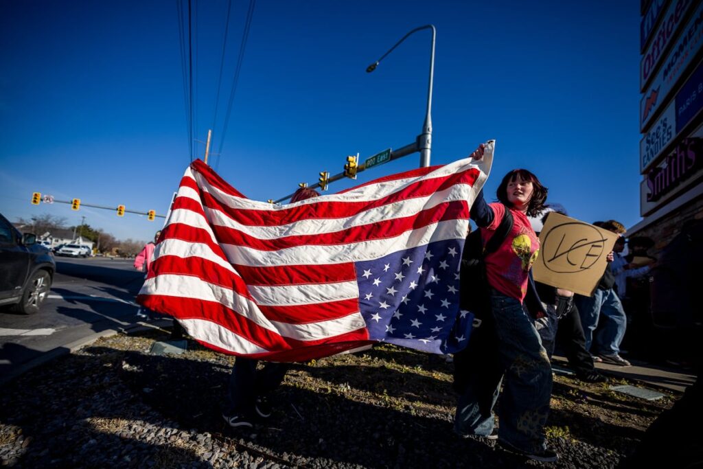 Thousands of Utahns, students protest ICE