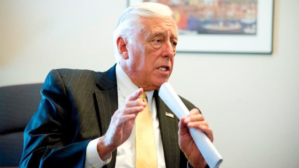 Tributes flow as Maryland Rep. Steny Hoyer says he won't seek re-election