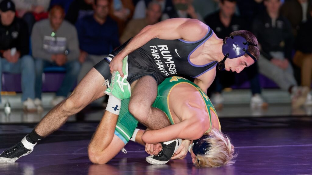 Wrestling: Results, recaps, links, photos & live video for Friday, Jan. 9