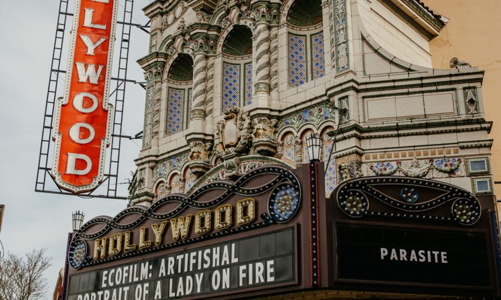 Portland's Hollywood Theatre | The Official Guide to Portland