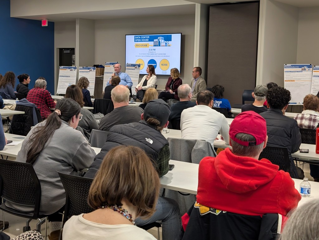 Aurora considers new data center regulations