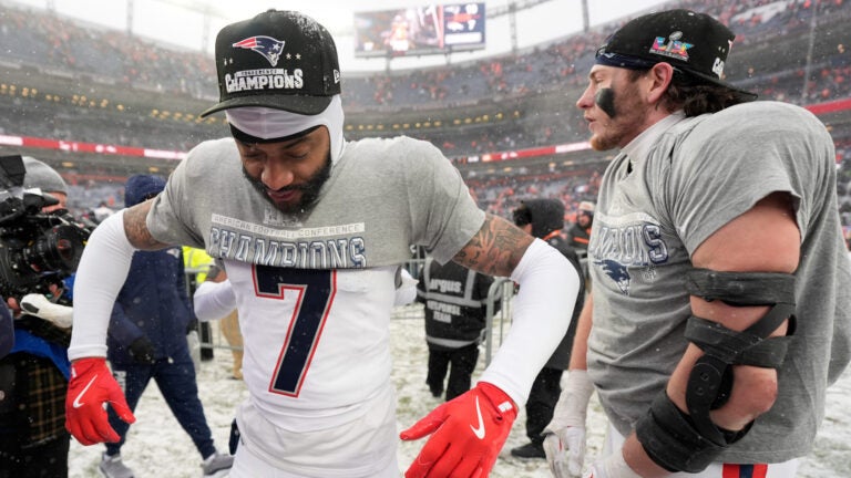 Carlton Davis gives his pitch for free agents to join Patriots this offseason