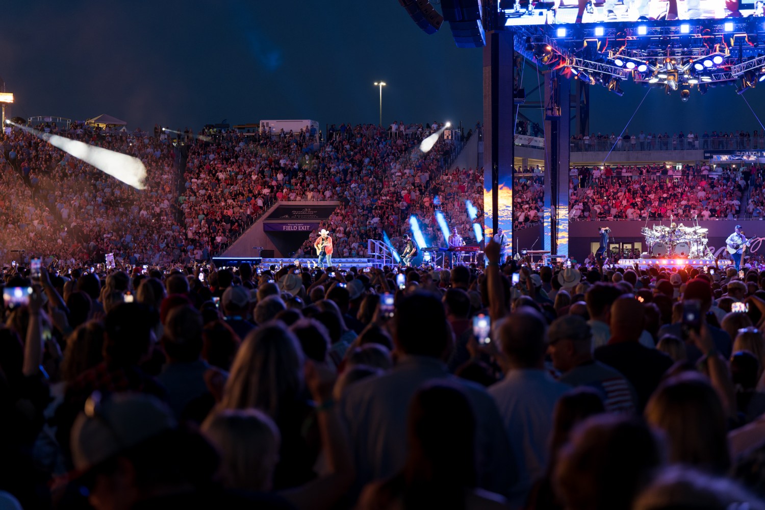 Garth Brooks Stadium Tour 2022 (Bham Now)