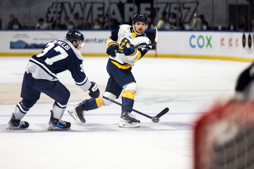 Admirals rally to force OT at Scope but lose to Idaho