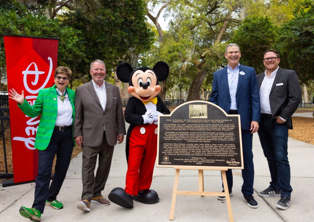 Orlando unveils new Disney World plaque downtown