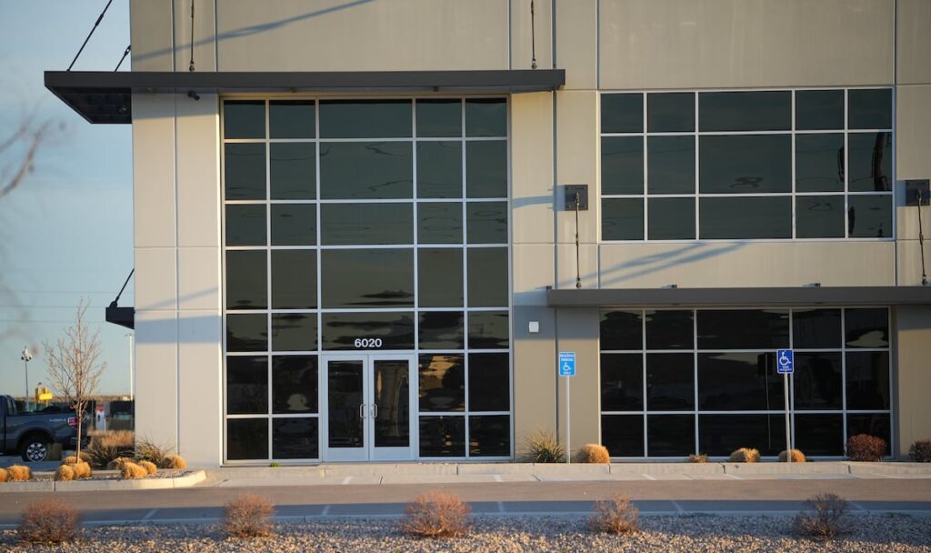 ICE awards $10.4M contract to transport detainees in Salt Lake City