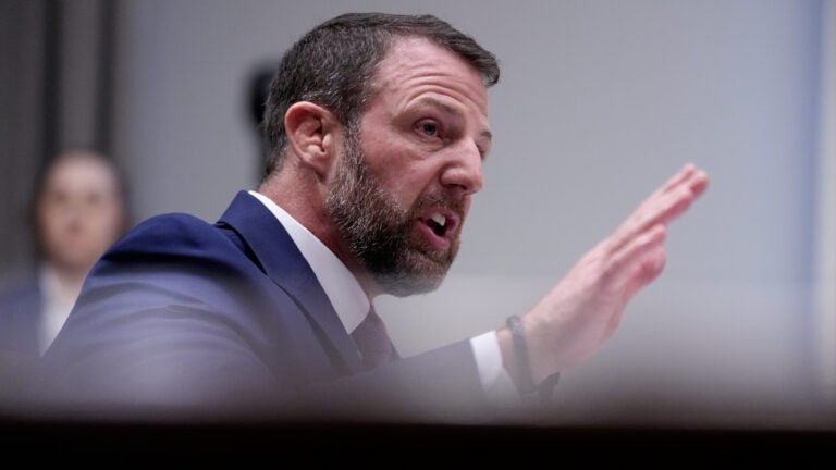 Senate confirms Markwayne Mullin to lead Homeland Security
