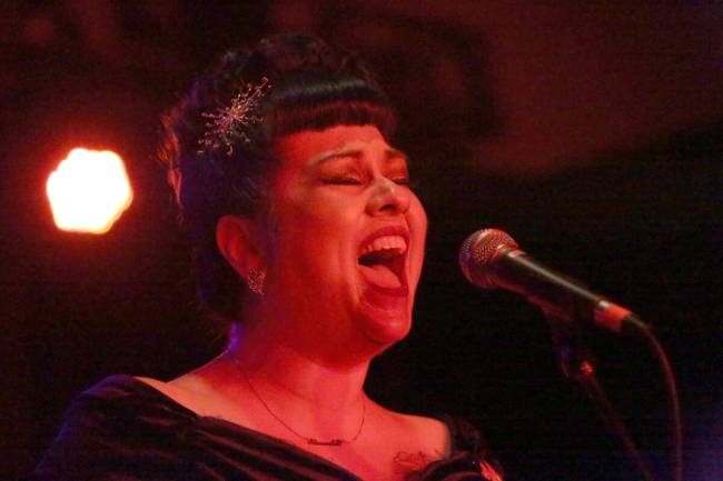 Shanda Ratto of local Las Vegas band, Shanda and the Howlers, belts out a tune from their new a ...