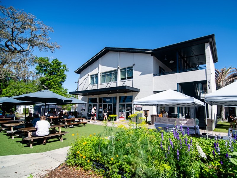 East End Market gets a Venetian snack bar; there’s another Johnny’s Diner, and more Orlando food news