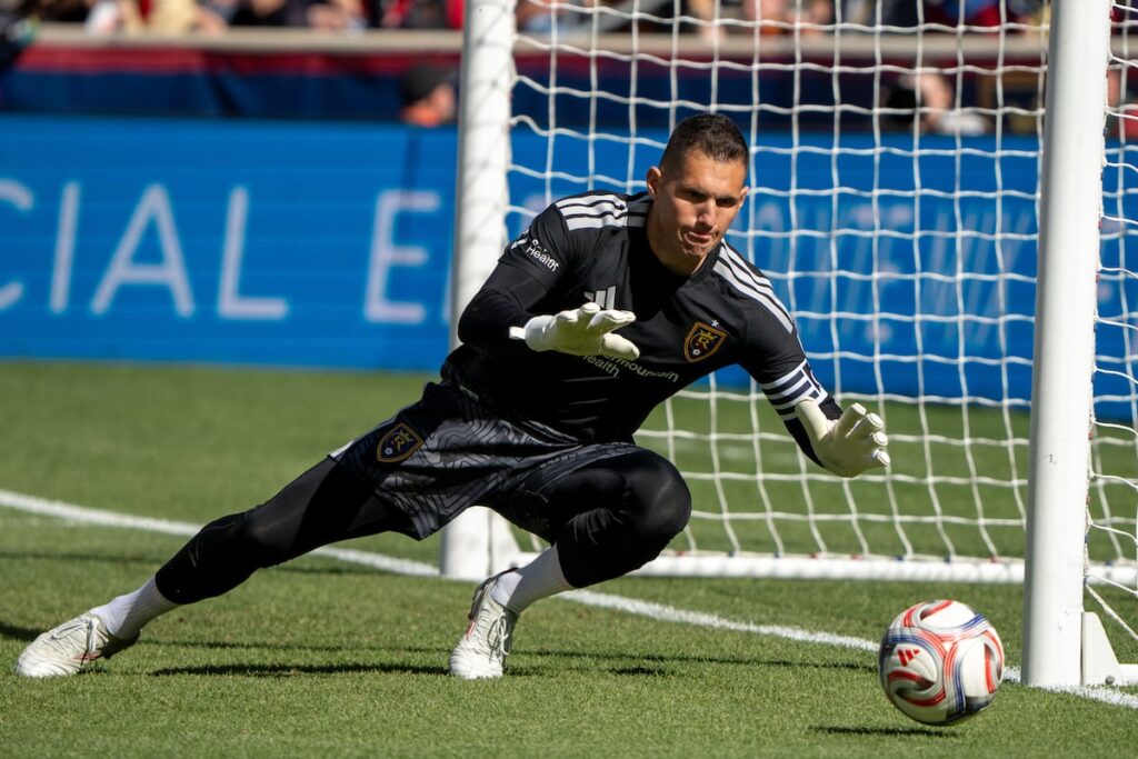 Late penalty kick lifts LA Galaxy over Real Salt Lake