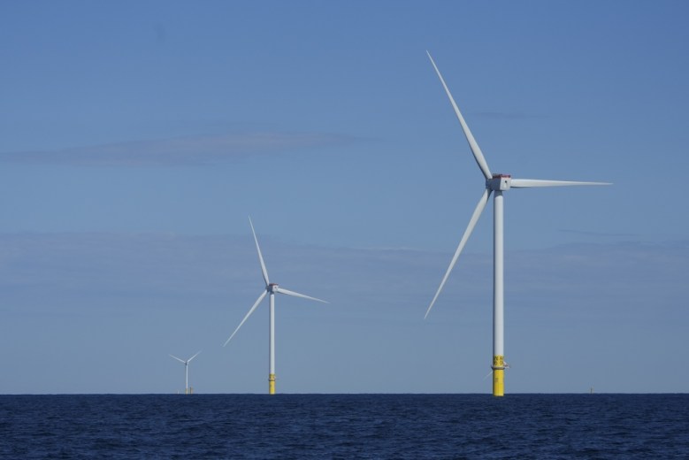Maine benefits by exporting energy