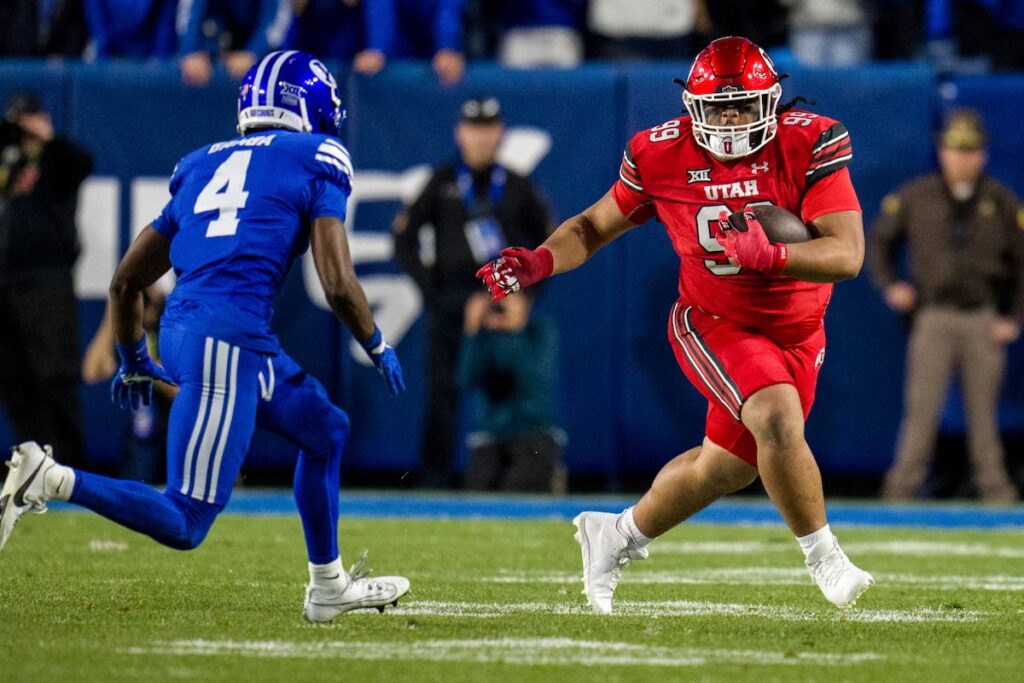 Utah's 317-pound tight end Semi Taulanga is going viral for his surprising speed