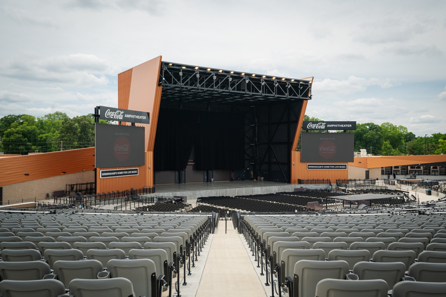 Coca-Cola Amphitheater. (Nathan Watson / Bham Now)