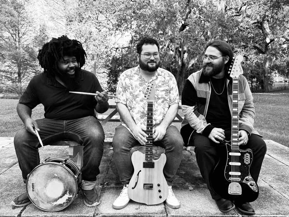 Thomas Milovac's Lustre Trio release album of pure improvisation, 'Praxis'