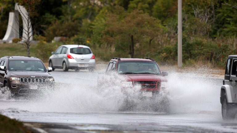 Amid beautiful weather, coastal flooding could impact Boston