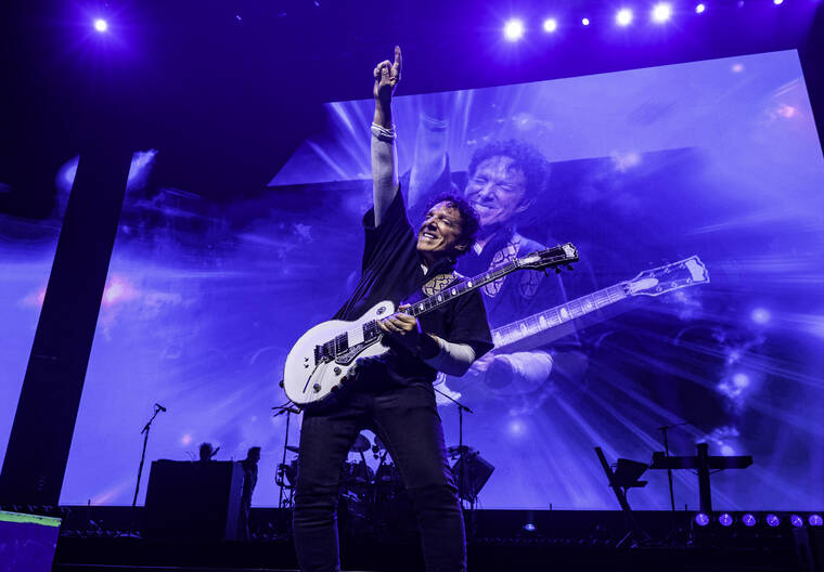 Journey adds second show to final performance in Hawaii