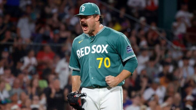 Payton Tolle gets standing ovation after tossing seven scoreless innings vs. Yankees