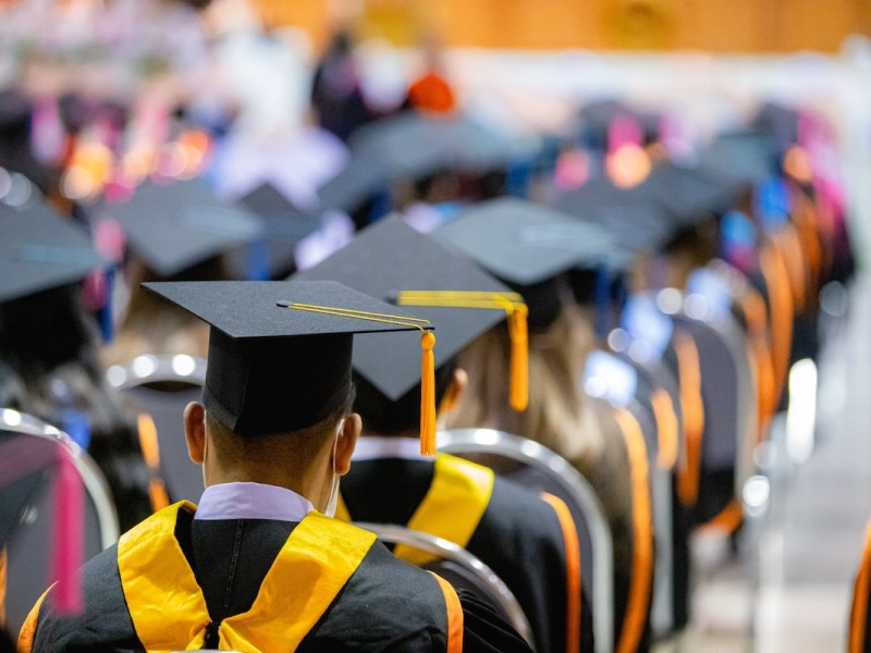 Florida blocks undocumented immigrants from state colleges, GED programs