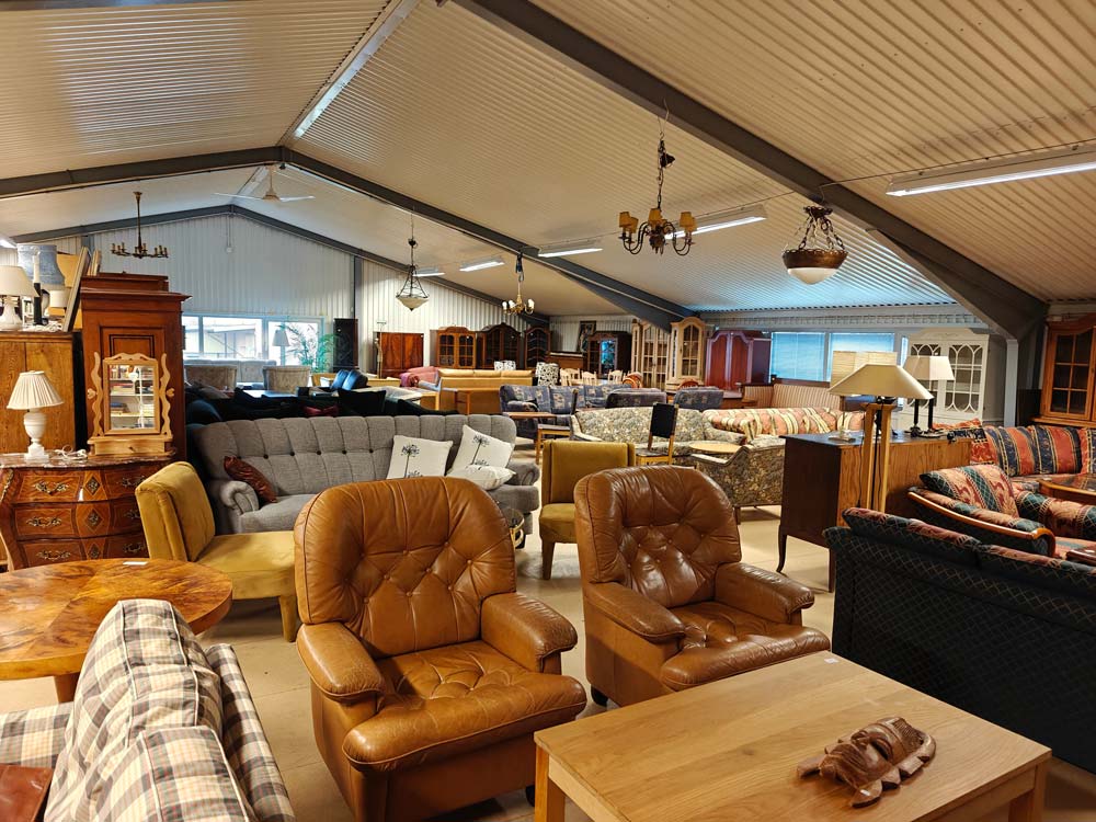 Everything old is new again if you shop Orlando's thrifts to decorate your home 