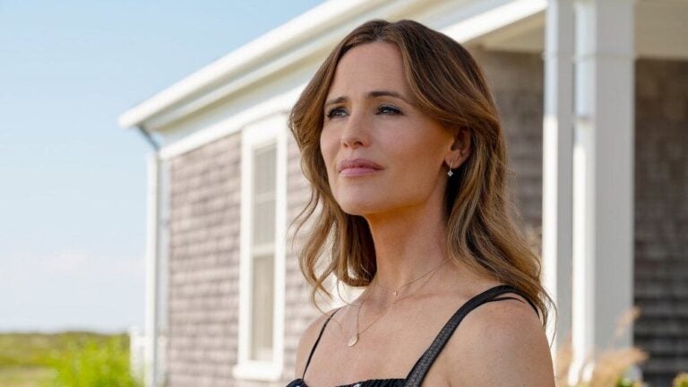 What to watch (July 2026): Jennifer Garner as Hollis Shaw in the series "The Five-Star Weekend," streaming on Peacock July 9.