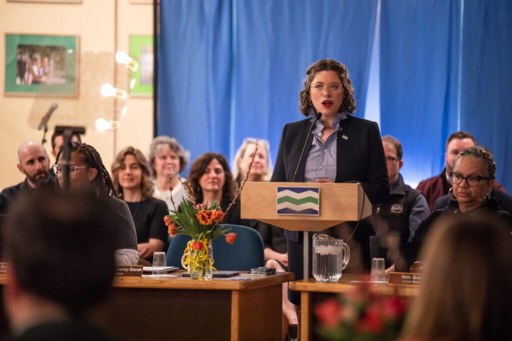 Burlington Mayor, Dems Clash Over Public Safety Resolution 
