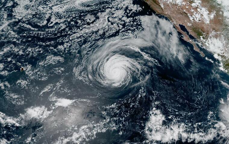 City urges residents to prepare as Fausto approaches Hawaii