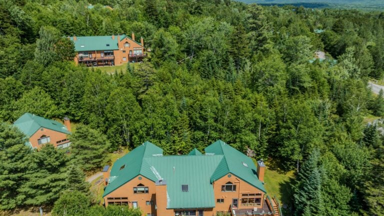New Hampshire ski homes for under $1 million