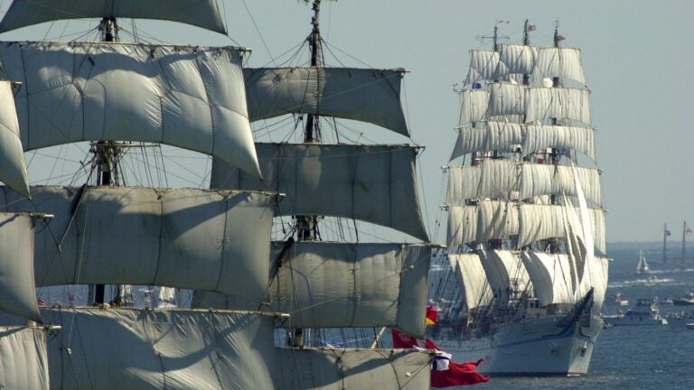 Where to go, what to see, and what to eat during Sail Boston