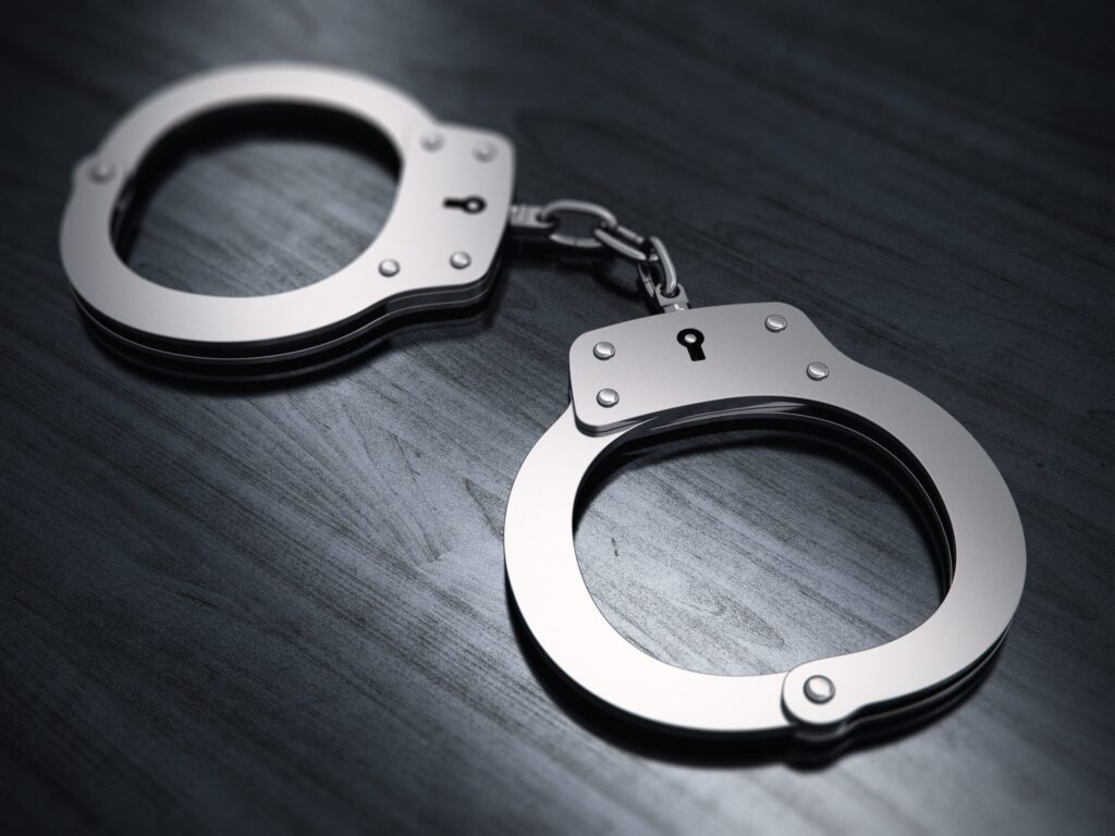 2 men arrested after allegedly stealing chain, wallet at knifepoint in Dorchester
