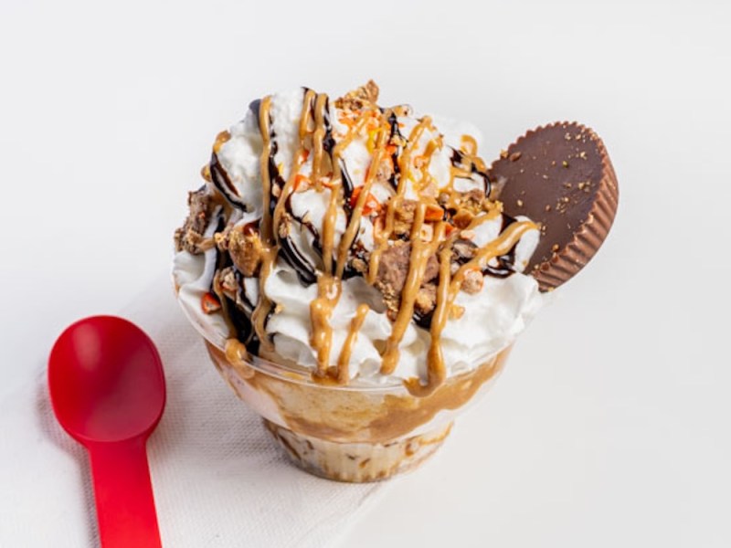 New to East Orlando: 30+ Amish Ice Cream Flavors, Viral Dubai Desserts & a Sweet Back-to-School Deal