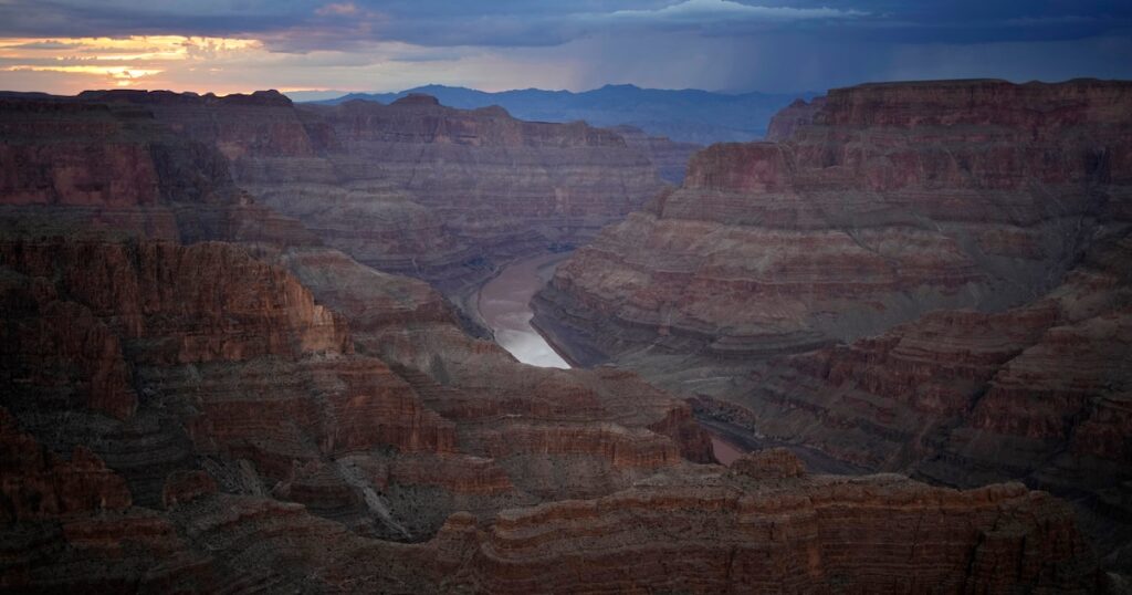 15 people may be missing at Grand Canyon after flash flood