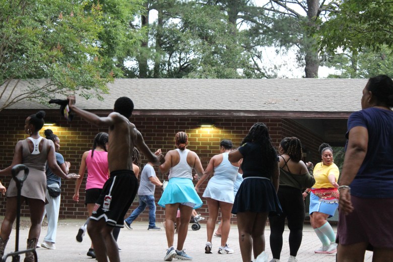 #GetFitWithMeeks line dancing in motion. Photo by Jessica Tobes.