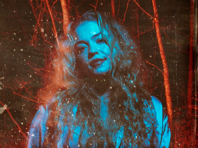 Orlando singer-songwriter Claire Vandiver drops long-awaited ethereal debut, ‘Evoke’