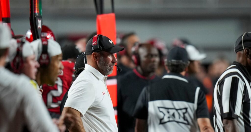 BYU jumps to No. 11, and the Utes move up to No. 17 in the AP Top 25 poll