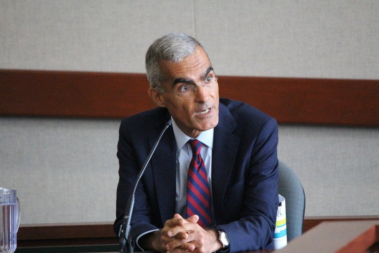 Defense Expert: Eaton Was Psychotic When He Shot Three Men