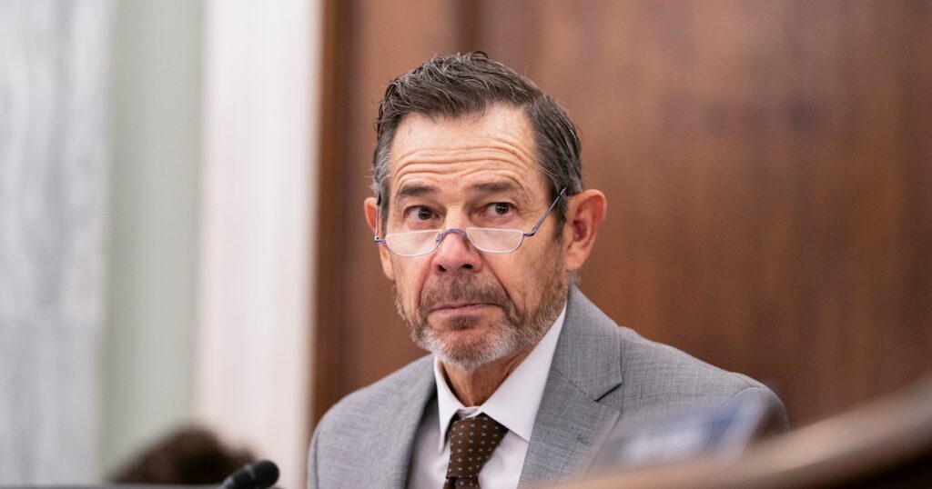Two Utah Republicans work up the courage to challenge Trump