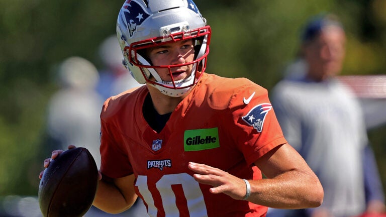 QB Drake Maye at Patriots practice at Gillette on 9/14/2026.