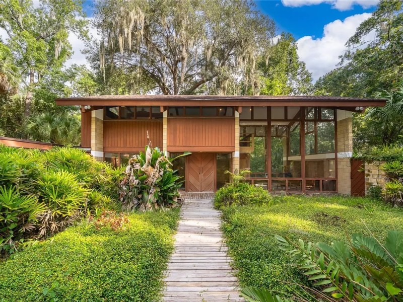 Rare Harry Merritt mid-century modern home hits market for first time ever in Orlando area