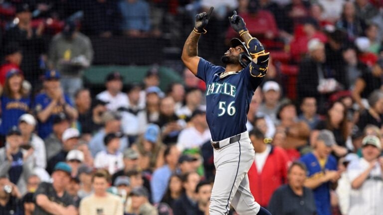 Red Sox could ‘cut a huge check’ for Randy Arozarena