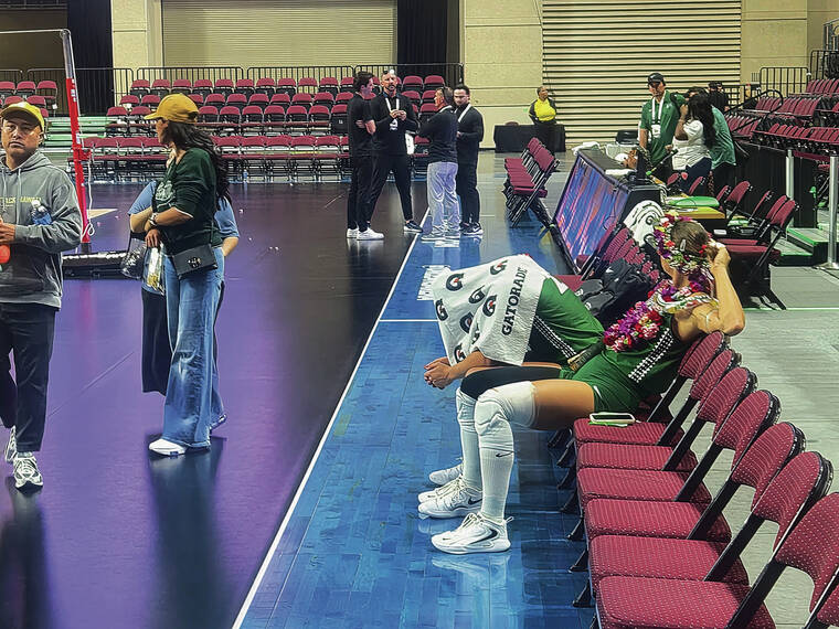 Wahine so close, but fall to Bruins in 5-set Lucky Aces Invitational battle